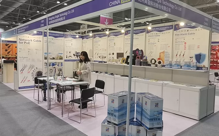 2023 SOURCES MONDIALES ÉLECTRINIQUES