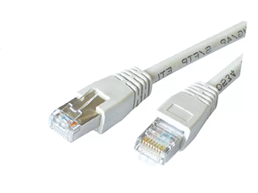 SK01-1074 Cat5e câble SFTP échoué avec prise moulée